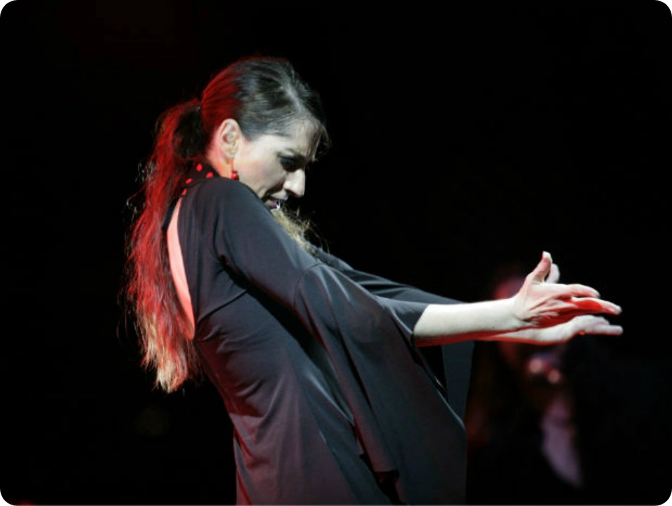 Carlota Benedí actuando